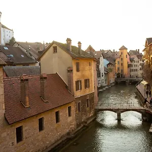 Lasuitedu12 - Pour 2 Personnes Vue Sur Les Vieilles Prison , Annecy France